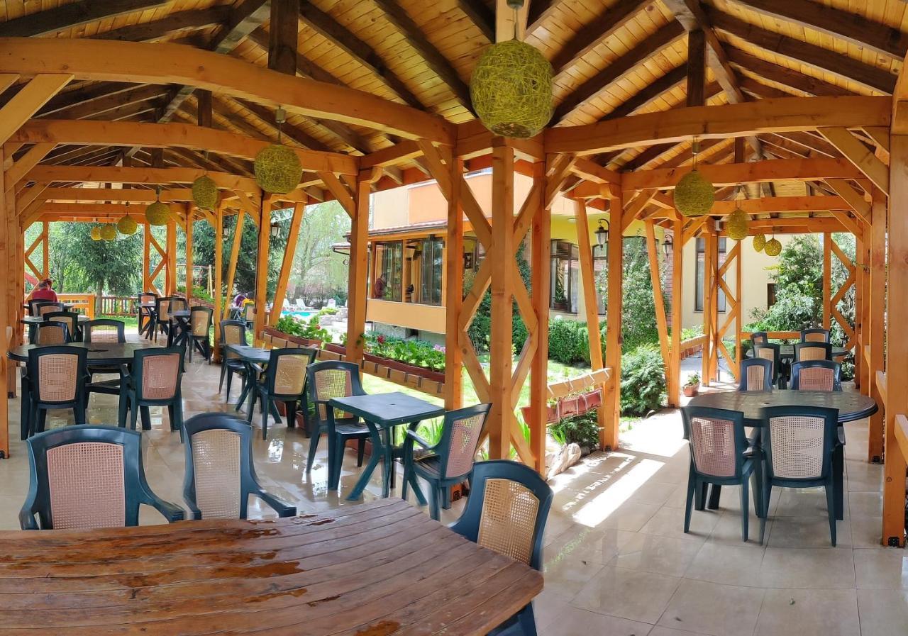 Family Hotel IV Велинград Экстерьер фото